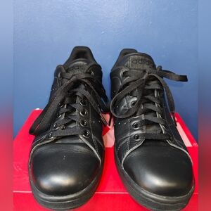 Adidas Men's Black Sneakers Sz 10 1/2